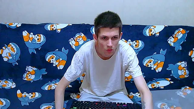 Lester Broo online show from May 19, 9:32 pm