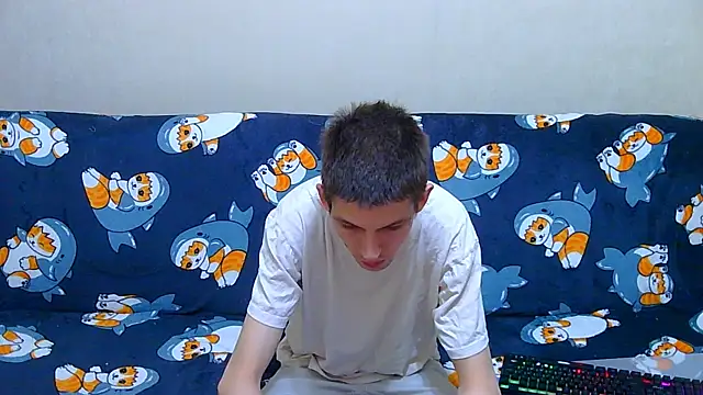 Lester Broo online show from May 22, 7:52 pm