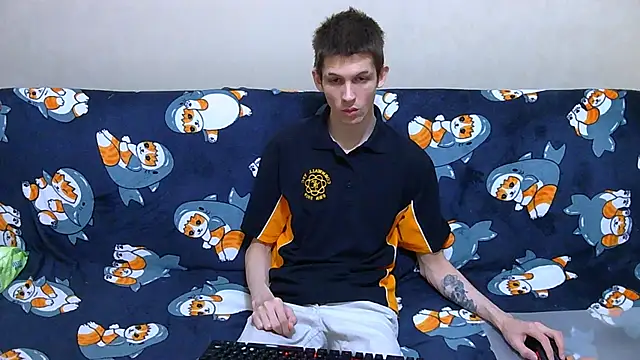 Lester Broo online show from June 4, 3:12 am
