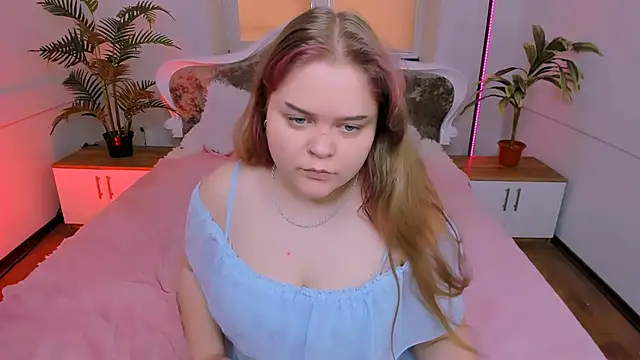 Erica  Alta online show from October 24, 5:26 am