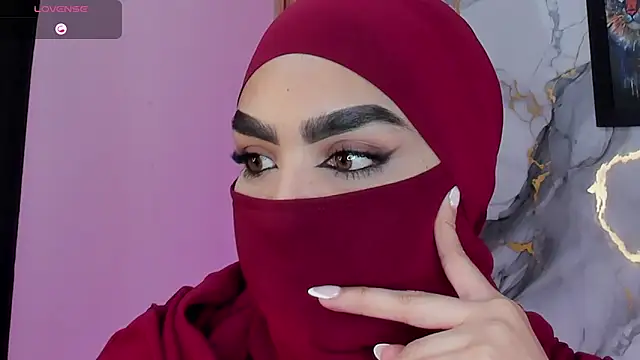 Maissa Alabi online show from June 30, 7:37 pm