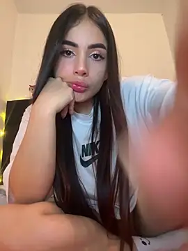 tamy xoo online show from March 18, 12:05 am