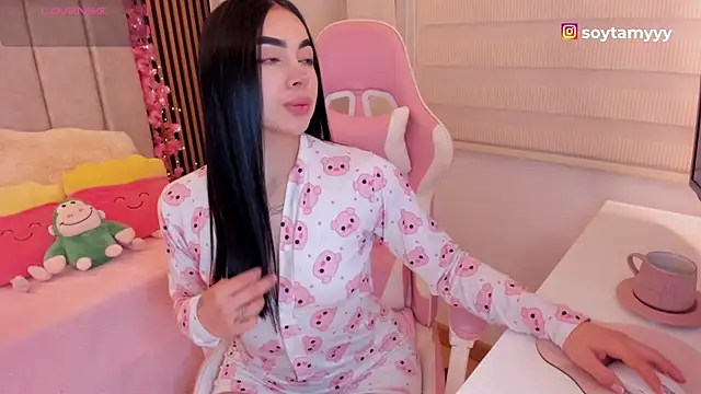 tamy xoo online show from November 12, 6:08 pm