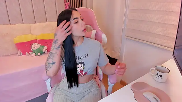 tamy xoo online show from April 21, 2:56 pm