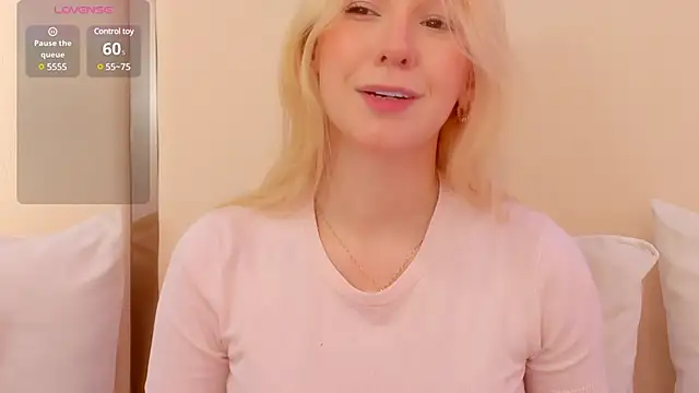 Snapshot of shatall_rouge chatting on January 29, 5:35 pm shatall rouge online show from January 29, 5:35 pm