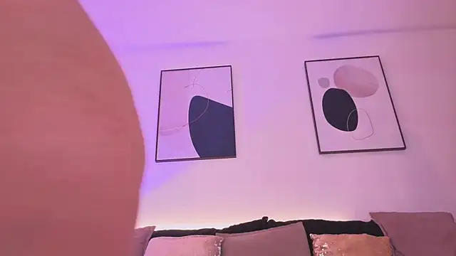 ahri moon1 online show from June 8, 2:28 pm
