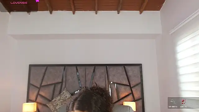 ilitzy cardona online show from September 24, 7:17 pm