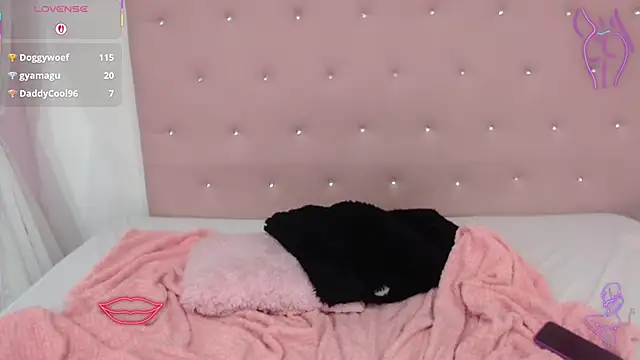 candyre online show from March 18, 4:59 pm