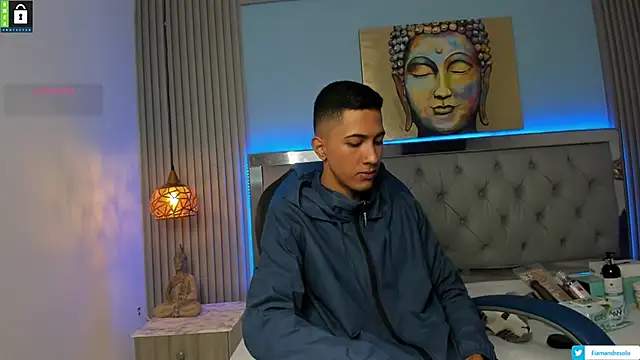 Snapshot of HarolddXL chatting on September 24, 1:25 pm HarolddXL online show from September 24, 1:25 pm