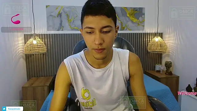 Snapshot of HarolddXL chatting on December 3, 1:20 pm HarolddXL online show from December 3, 1:20 pm