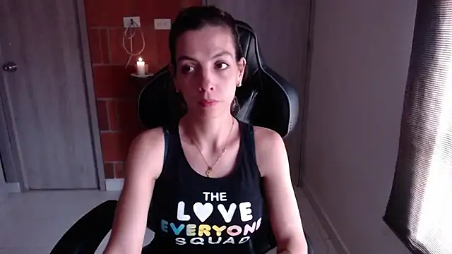 Princezzlove3 online show from March 1, 5:49 pm