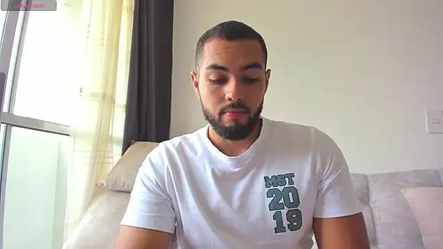 arturguy00 online show from January 11, 6:33 pm