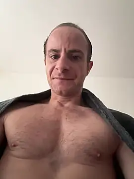 VicesVersa online show from February 28, 9:04 am