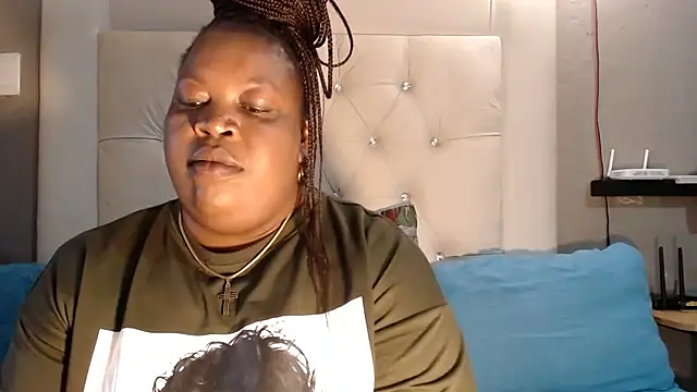 Snapshot of omalicha98 chatting on February 19, 6:53 am omalicha98 online show from February 19, 6:53 am