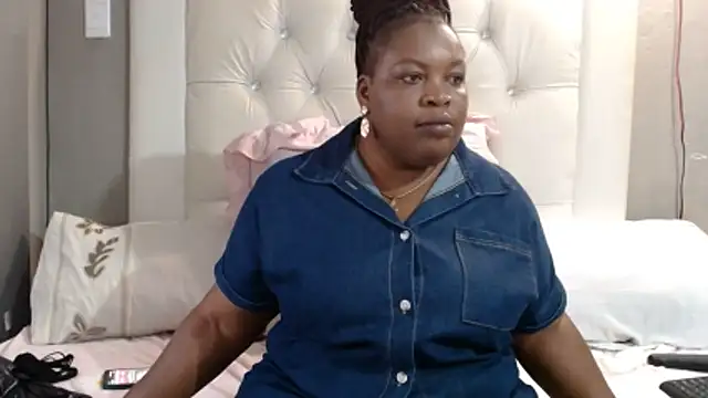 Snapshot of omalicha98 chatting on February 28, 6:14 am omalicha98 online show from February 28, 6:14 am