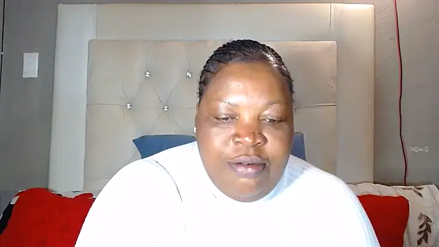Snapshot of omalicha98 chatting on June 5, 7:36 am omalicha98 online show from June 5, 7:36 am