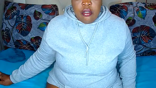 omalicha98 online show from July 10, 6:28 am