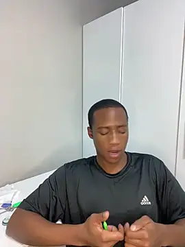 Snapshot of snotLoud chatting on February 13, 5:33 pm snotLoud online show from February 13, 5:33 pm