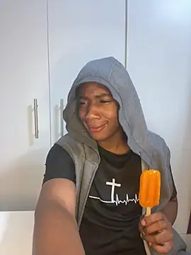 Snapshot of snotLoud chatting on March 1, 5:16 pm snotLoud online show from March 1, 5:16 pm