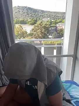 Snapshot of snotLoud chatting on March 8, 2:08 pm snotLoud online show from March 8, 2:08 pm