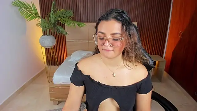 lilly ass  online show from February 5, 7:53 pm