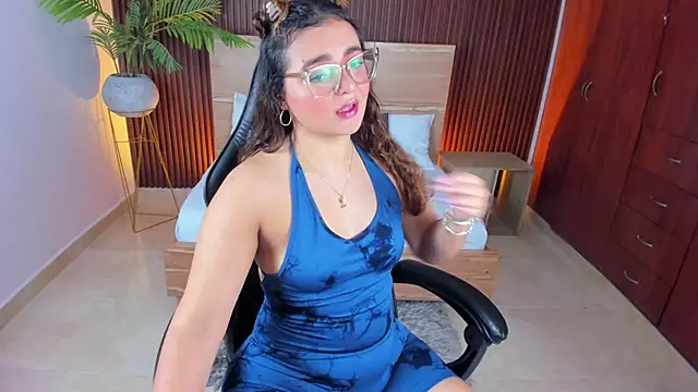 lilly ass  online show from February 8, 12:50 pm