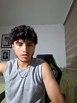 ZaneeCross online show from February 28, 3:26 am