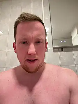 Snapshot of Sklavesucht2025 chatting on February 19, 3:50 am Sklavesucht2025 online show from February 19, 3:50 am