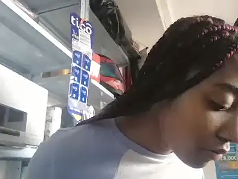 esmeralda-bk online show from March 21, 9:56 pm