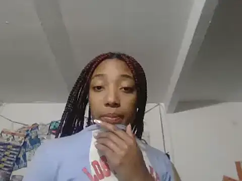 esmeralda-bk online show from March 22, 1:00 am