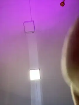 Snapshot of Aitana_Hilton_ chatting on November 5, 11:54 am Aitana Hilton online show from November 5, 11:54 am