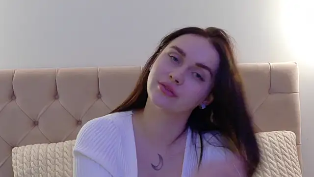 Lilliana Moon online show from January 19, 4:14 pm
