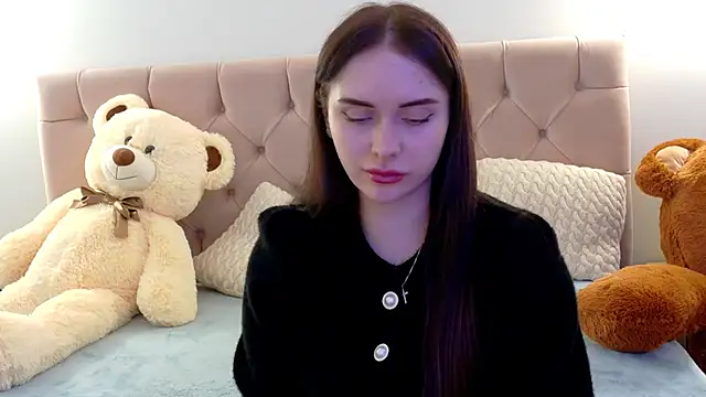 Snapshot of Lilliana_Moon chatting on March 1, 10:39 am Lilliana Moon online show from March 1, 10:39 am