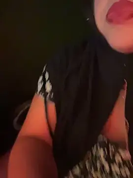 zahra Jalid online show from May 23, 8:57 pm