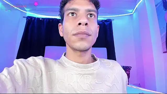 Ethan Boyy online show from July 21, 2:52 pm