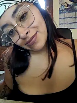 Snapshot of AnonymousGirl chatting on February 28, 5:58 pm AnonymousGirl online show from February 28, 5:58 pm