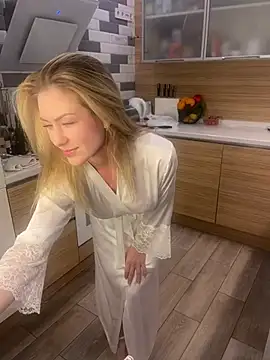 Snapshot of Miroslavadzm1 chatting on February 10, 12:09 pm Miroslavadzm1 online show from February 10, 12:09 pm