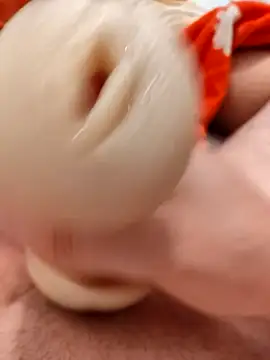 kzzix online show from December 15, 1:10 am