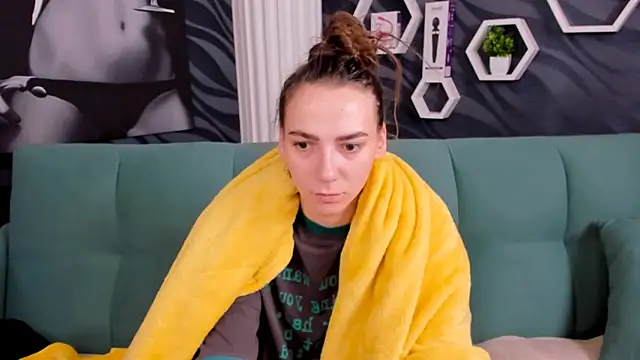 annabishop online show from February 13, 3:07 am