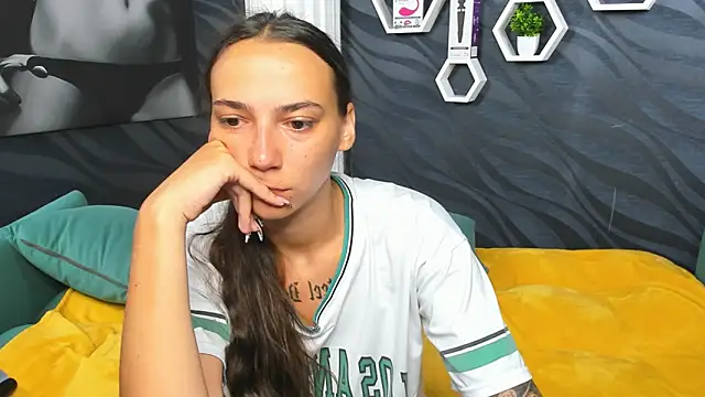 annabishop online show from March 22, 3:09 am