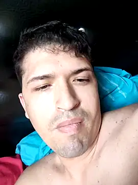 Snapshot of Deibyguzman chatting on March 7, 4:15 pm Deibyguzman online show from March 7, 4:15 pm