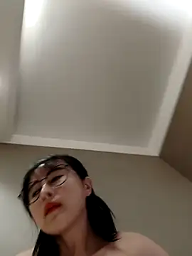 lilandi0521 online show from February 24, 12:16 pm