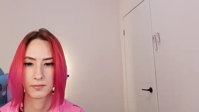 Snapshot of Kar1_na_ chatting on January 20, 11:24 am Kar1 na online show from January 20, 11:24 am