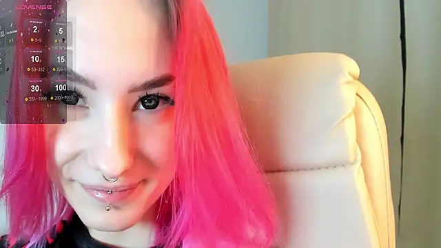 Snapshot of Kar1_na_ chatting on January 25, 8:31 am Kar1 na online show from January 25, 8:31 am