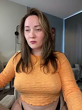 Kiss My Body online show from May 21, 3:52 pm
