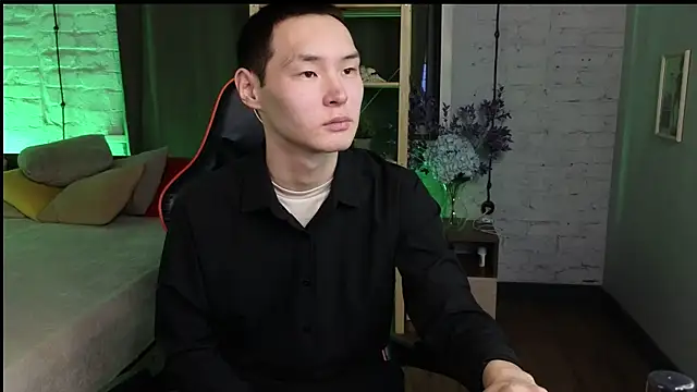 Snapshot of M_Jasper chatting on January 15, 12:47 pm M Jasper online show from January 15, 12:47 pm