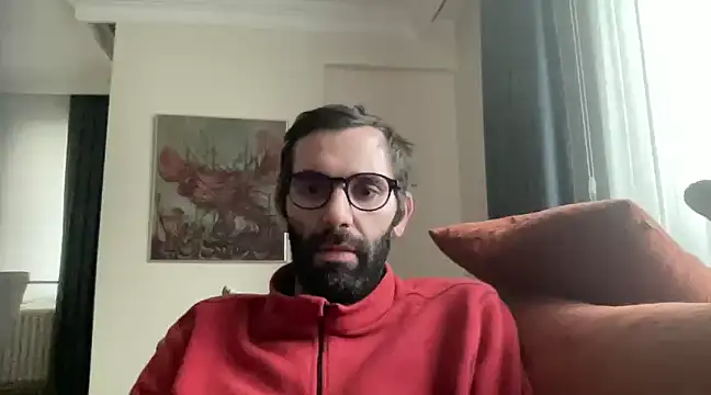 Snapshot of mrbiggdickk34 chatting on February 3, 1:40 pm mrbiggdickk34 online show from February 3, 1:40 pm