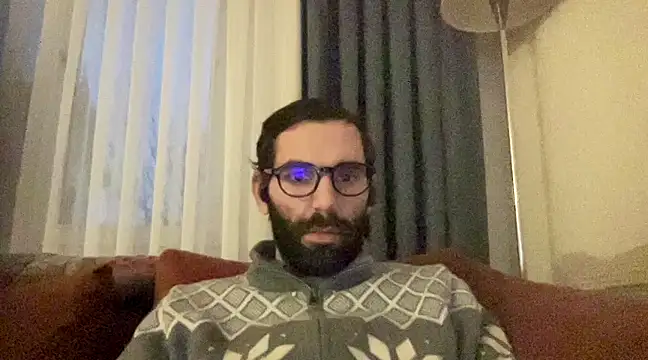 Snapshot of mrbiggdickk34 chatting on February 8, 3:53 pm mrbiggdickk34 online show from February 8, 3:53 pm