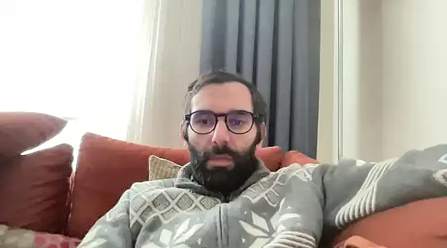 Snapshot of mrbiggdickk34 chatting on February 11, 12:27 pm mrbiggdickk34 online show from February 11, 12:27 pm