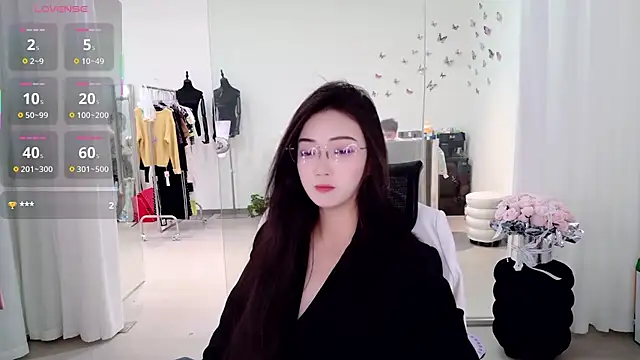 Snapshot of miaomiao-777 chatting on June 18, 1:28 am miaomiao-777 online show from June 18, 1:28 am
